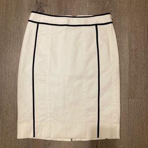 White House Black Market Skirt